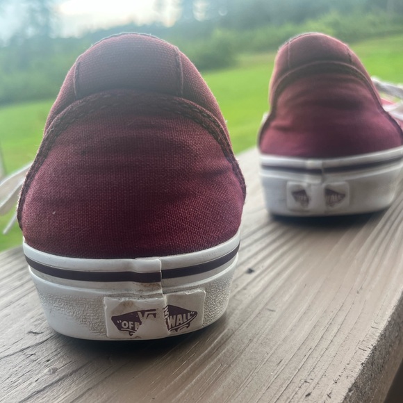 Maroon Vans - Picture 5 of 9